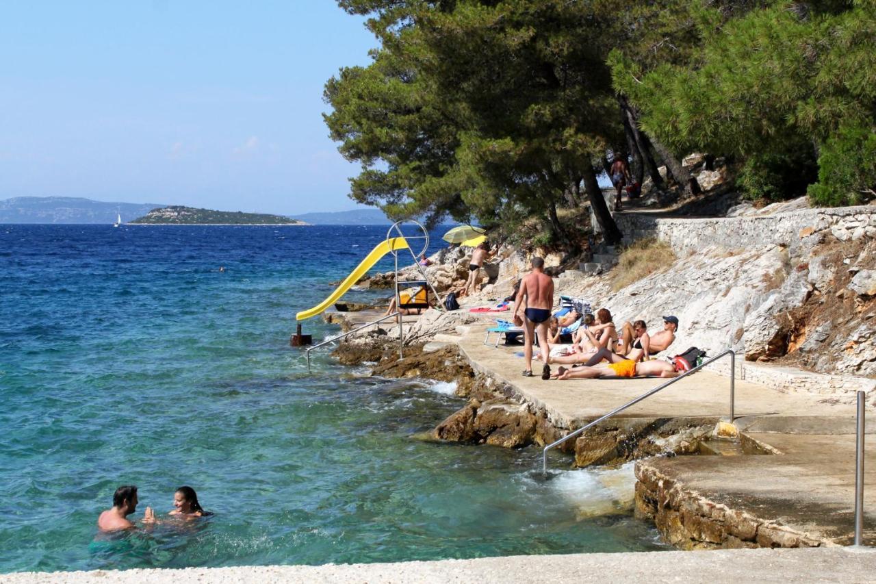 Apartments With A Parking Space Sali, Dugi Otok - 8136 外观 照片
