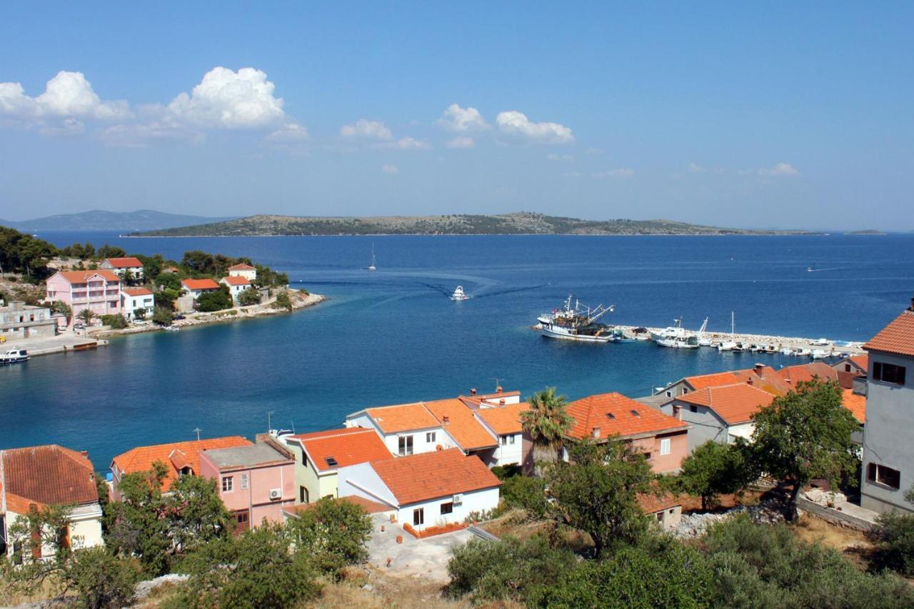 Apartments With A Parking Space Sali, Dugi Otok - 8136 外观 照片