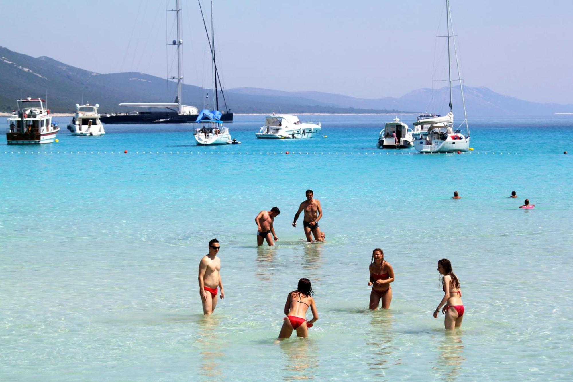 Apartments With A Parking Space Sali, Dugi Otok - 8136 外观 照片